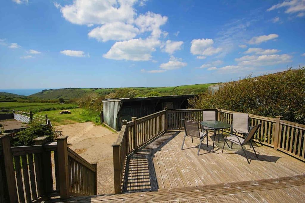 Spacious Cabin On Isolated Farm With Sea View Б'юд Екстер'єр фото