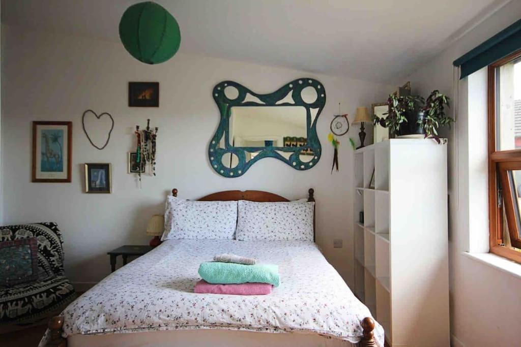 Spacious Cabin On Isolated Farm With Sea View Б'юд Екстер'єр фото