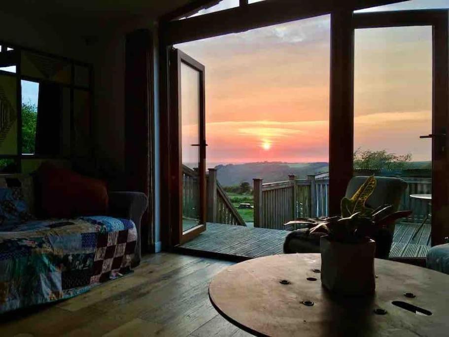 Spacious Cabin On Isolated Farm With Sea View Б'юд Екстер'єр фото